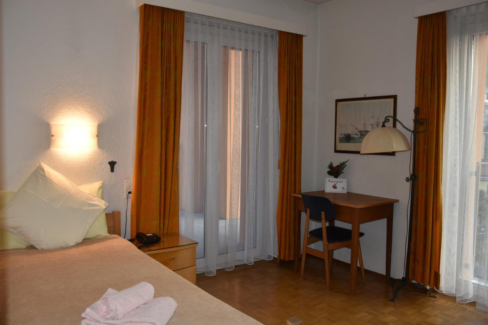 Casa Santa Birgitta Hotel Лугано Екстериор снимка