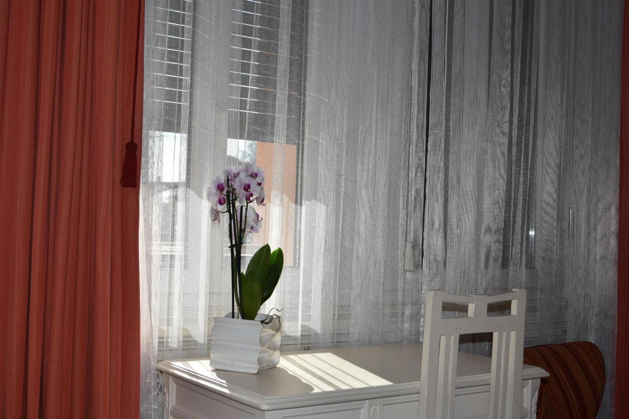 Casa Santa Birgitta Hotel Лугано Екстериор снимка