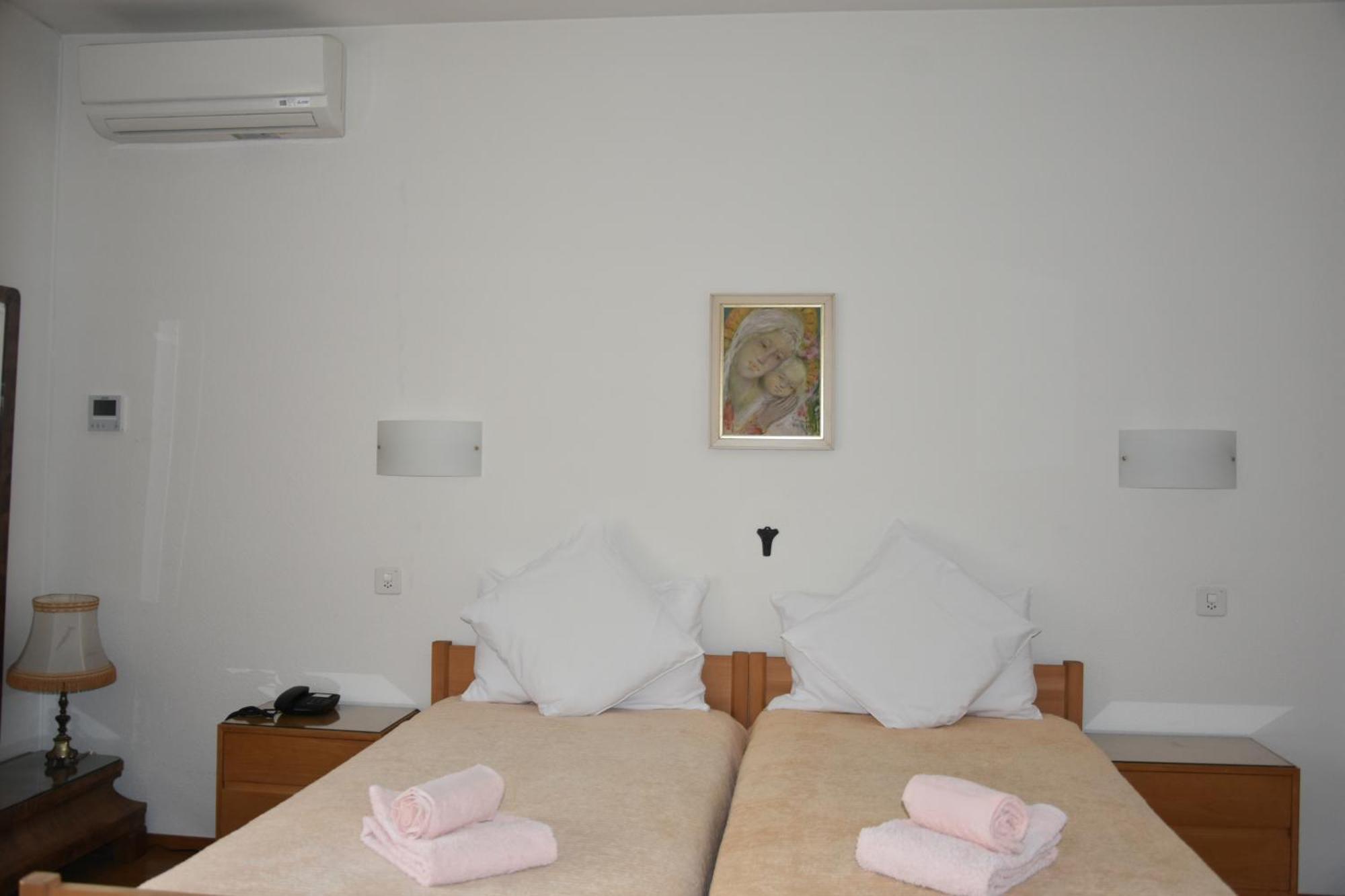 Casa Santa Birgitta Hotel Лугано Екстериор снимка