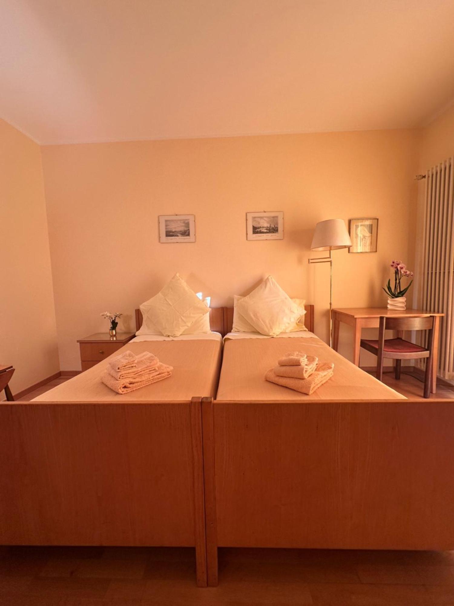 Casa Santa Birgitta Hotel Лугано Екстериор снимка